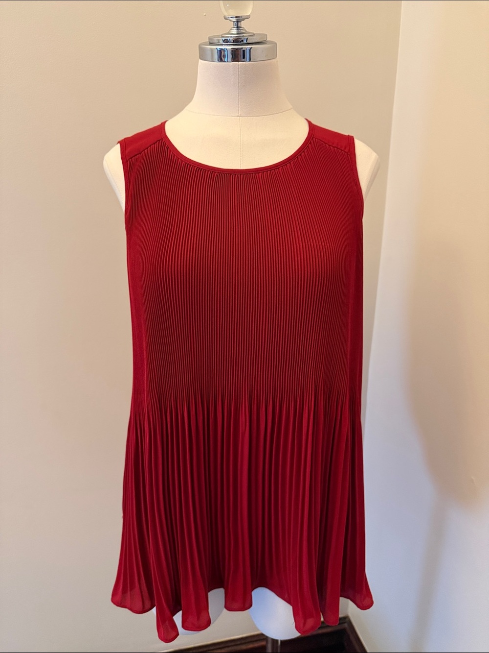 LOFT Red Pleated Sleeveless Swing Dress